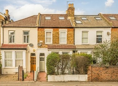 Properties for sale in Kingston Road - SW19 1JN view1