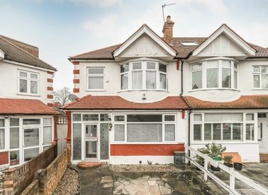Properties for sale in Kirkstall Gardens - SW2 4HR view1