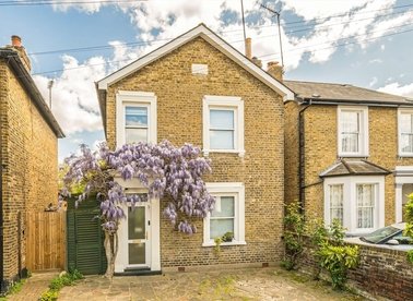 Properties for sale in Knights Park - KT1 2QH view1