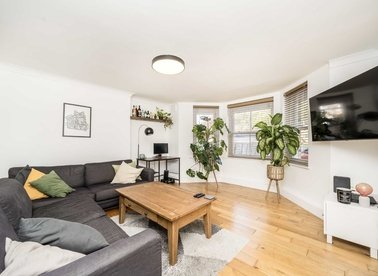 Properties for sale in Knollys Road - SW16 2JS view1