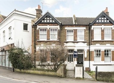 Properties for sale in Ladywell Road - SE13 7UW view1