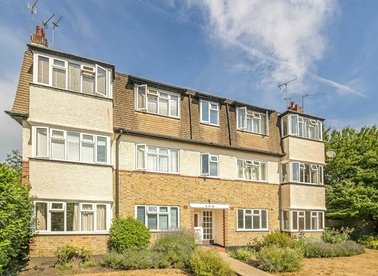 Properties for sale in Lancaster Close - KT2 5NH view1