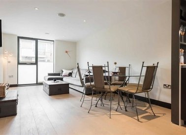 Properties for sale in Lancaster Street - SE1 0FY view1