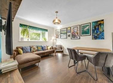 Properties for sale in Landridge Road - SW6 4LL view1