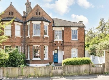 Properties for sale in Lanercost Road - SW2 3DN view1