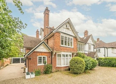 Properties for sale in Langley Avenue - KT6 6QL view1