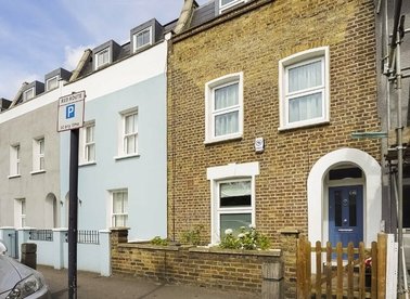 Properties for sale in Latchmere Road - SW11 2DS view1