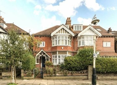 Properties for sale in Lavington Road - W13 9NW view1