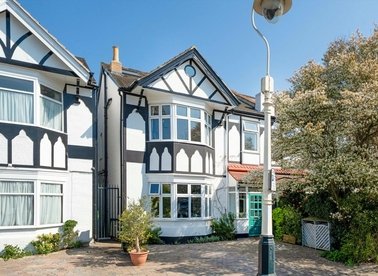 Lavington Road, London, W13