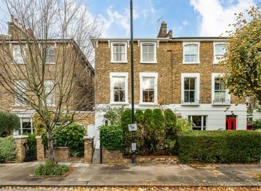 Properties for sale in Lawford Road - NW5 2LG view1