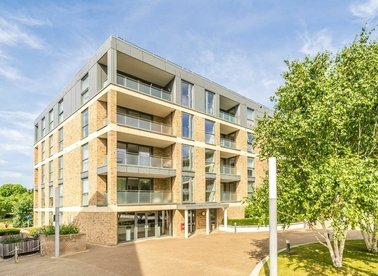 Properties for sale in Levett Square - TW9 4FA view1