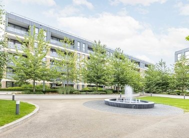 Properties for sale in Levett Square - TW9 4FD view1