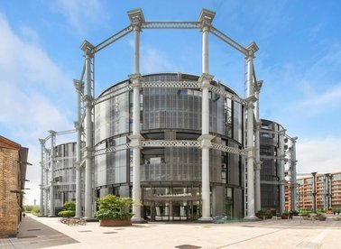 Properties for sale in Lewis Cubitt Square - N1C 4BY view1