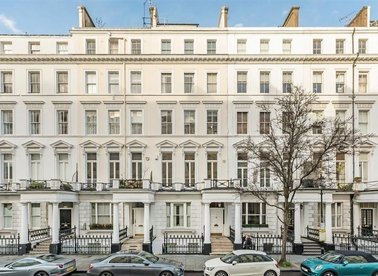 Properties for sale in Lexham Gardens - W8 6JQ view1