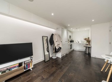 Properties for sale in Lillie Road - SW6 1UD view1