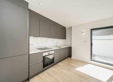 Properties for sale in Lillium Mews - SW19 8PG view1