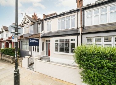 Properties for sale in Links Road - SW17 9ES view1