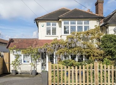 Properties for sale in Liphook Crescent - SE23 3BW view1