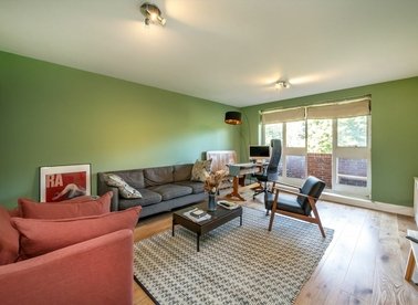 Properties for sale in Lissenden Gardens - NW5 1LZ view1