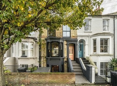 Properties for sale in Lockhurst Street - E5 0AP view1