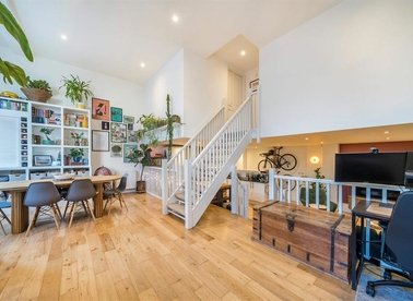 Properties sold in Loughborough Road - SW9 7TB view1