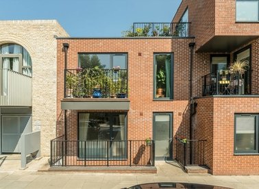 Properties sold in Lower Clapton Road - E5 0NP view1