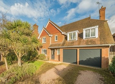 Properties for sale in Lower Sand Hills - KT6 6RP view1