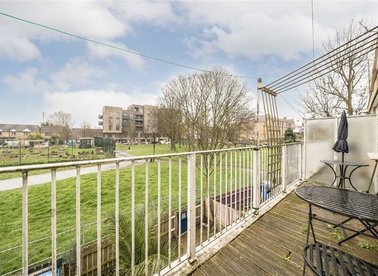 Properties for sale in Lucey Way - SE16 3UD view1