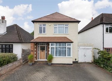 Properties for sale in Luffman Road - SE12 9SZ view1