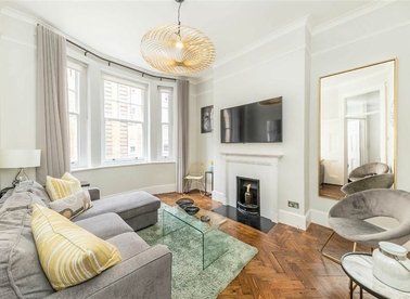 Properties for sale in Luxborough Street - W1U 5BY view1