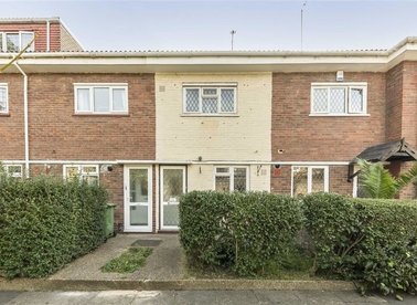 Properties for sale in Lytham Street - SE17 2PN view1