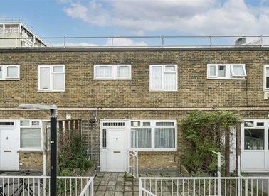 Properties for sale in Maddock Way - SE17 3NH view1