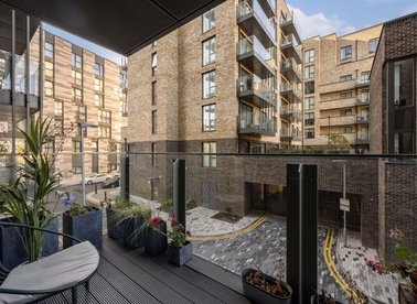 Properties sold in Madeira Street - E14 6TR view1