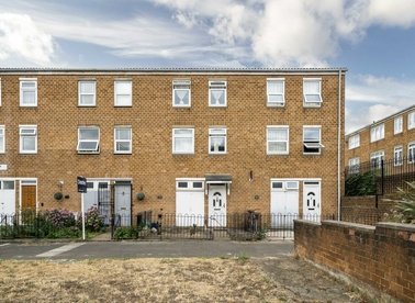 Properties for sale in Malpas Road - E8 1NA view1