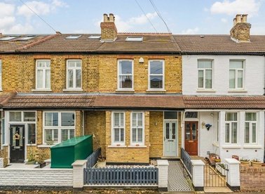 Properties for sale in Malvern Road - TW12 2LN view1