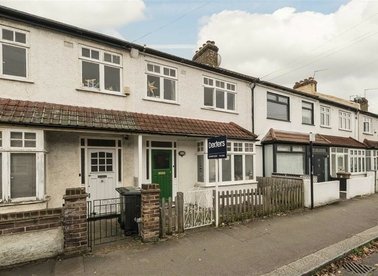 Properties for sale in Malyons Road - SE13 7XD view1