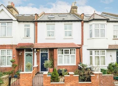 Manor Grove, Richmond, TW9