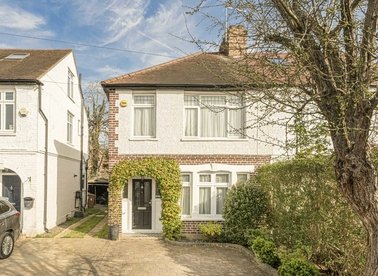 Properties for sale in Manor Lane - TW16 5EB view1