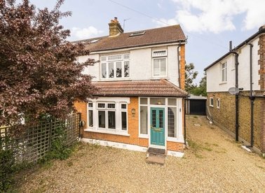 Properties for sale in Manor Lane - TW16 6JE view1