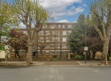 Properties for sale in Mapesbury Road - NW2 4JA view1