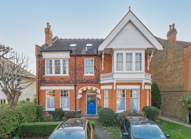 Properties for sale in Marchwood Crescent - W5 2DZ view1