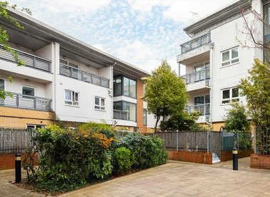 Properties for sale in Marcon Place - E8 1NY view1