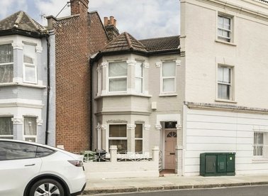 Properties for sale in Margravine Road - W6 8HH view1