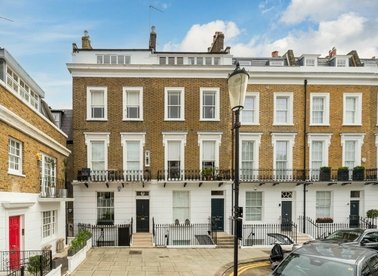 Properties for sale in Markham Square - SW3 4XA view1