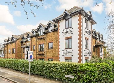 Properties for sale in Marksbury Avenue - TW9 4JF view1