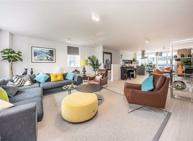 Properties sold in Marshall Street - W1F 7BE view1
