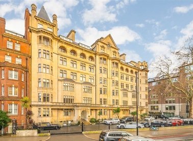 Properties for sale in Marylebone Road - NW1 5NP view1