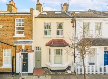 Properties for sale in Mascotte Road - SW15 1NN view1