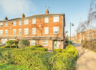 Properties for sale in Massingberd Way - SW17 6AE view1