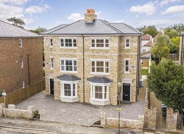 Properties for sale in Matham Road - KT8 0SU view1
